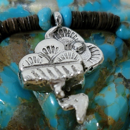 Beautiful Turquoise Frog w/ Sterling Silver Rainclouds and Lightning Offering Zuni Fetish