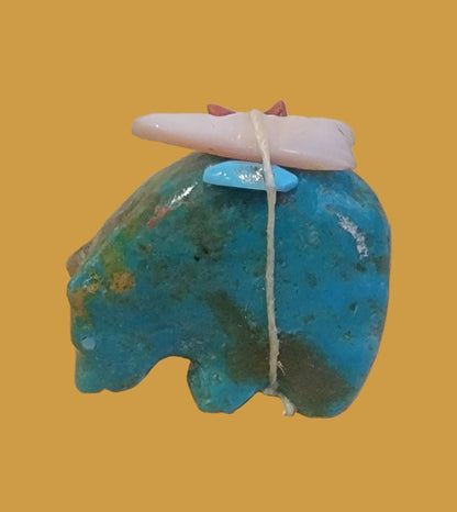 Chrysolla Bear w/Pack Zuni Fetish