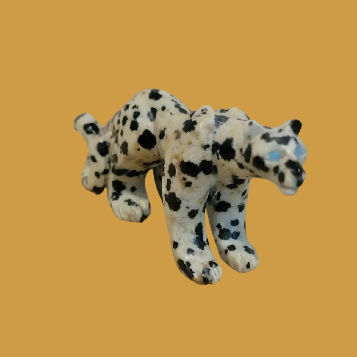 Dalmatian Stone Cheetah w/Fabulous Tail Zuni Fetish