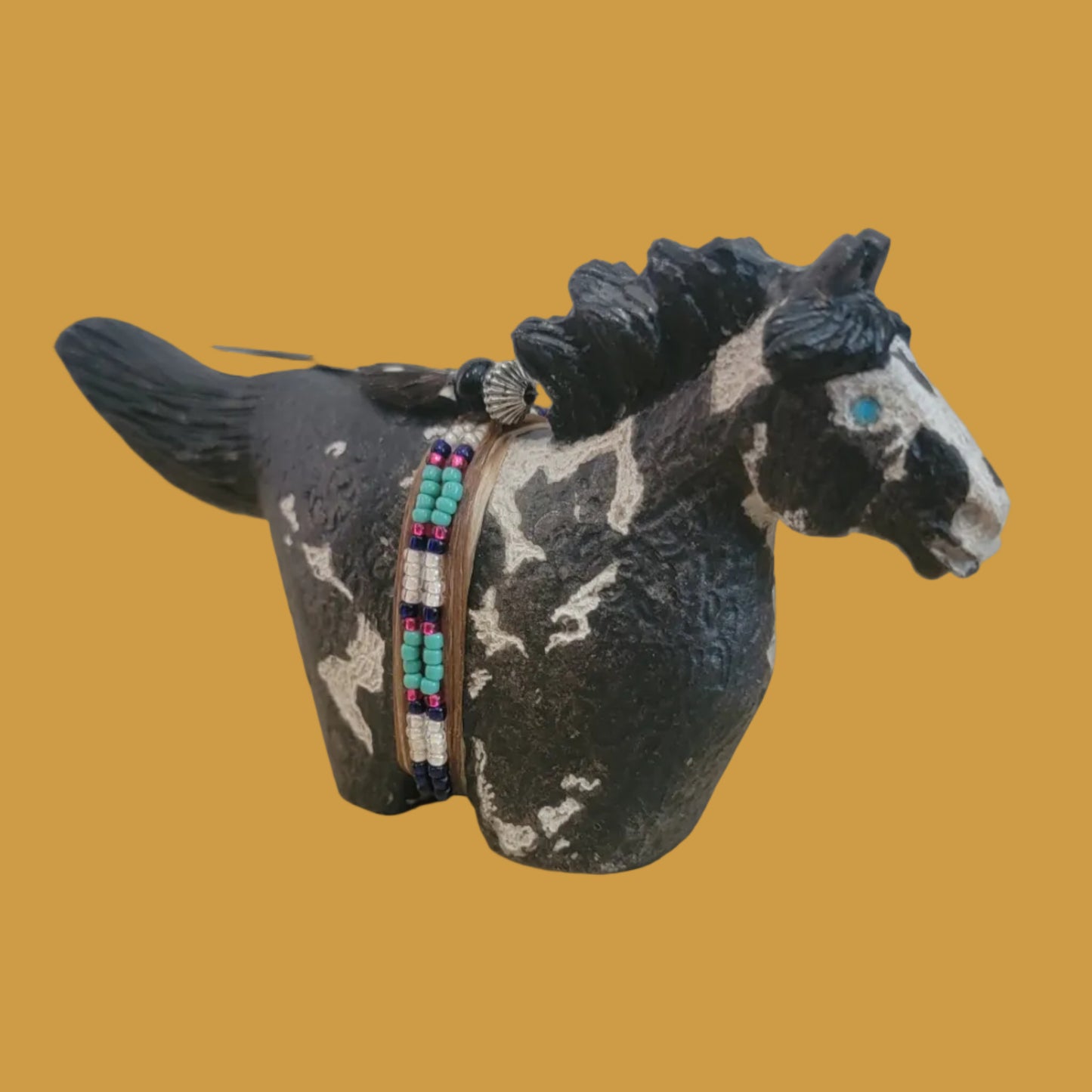 Beautiful Sandstone Navajo Painted Horse on the Run Zuni Fetish