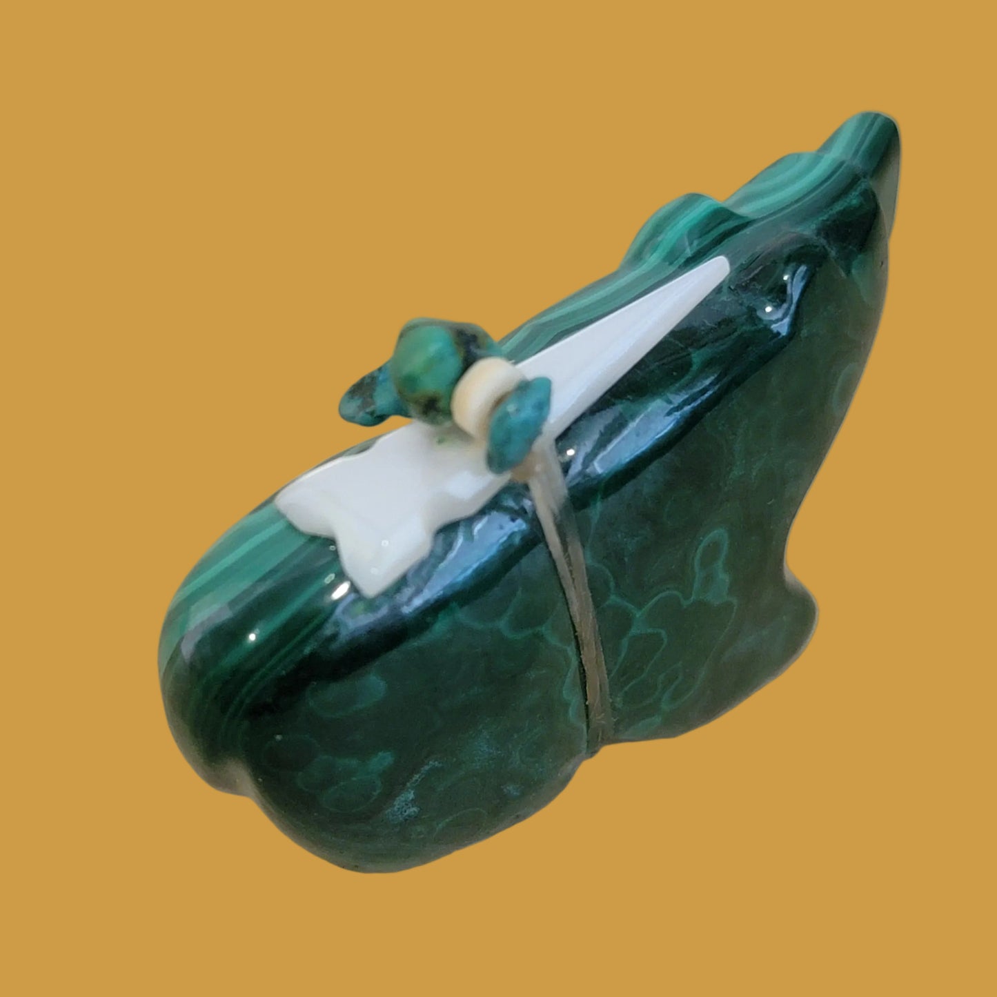Elegant Deep Green Malachite Zuni Fetish Bear