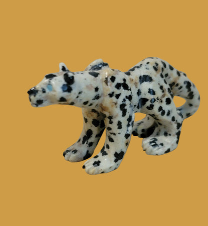 Dalmatian Stone Cheetah w/Fabulous Tail Zuni Fetish