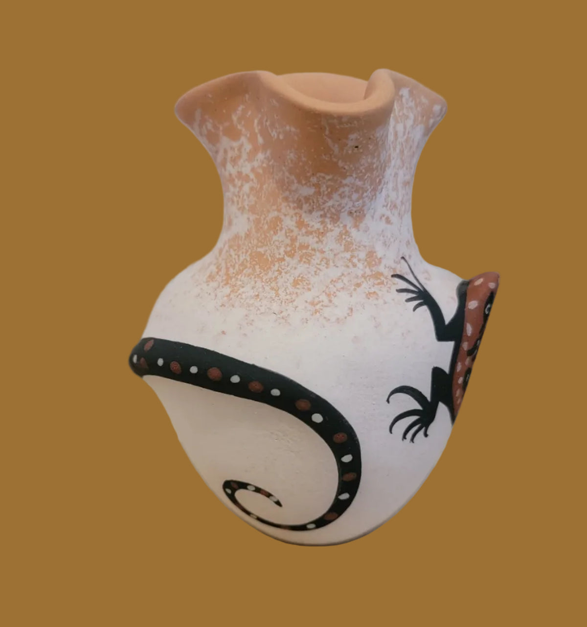 Zuni Fluted Rim Vase w/ Raised Frog and Gecko Pueblo Pottery