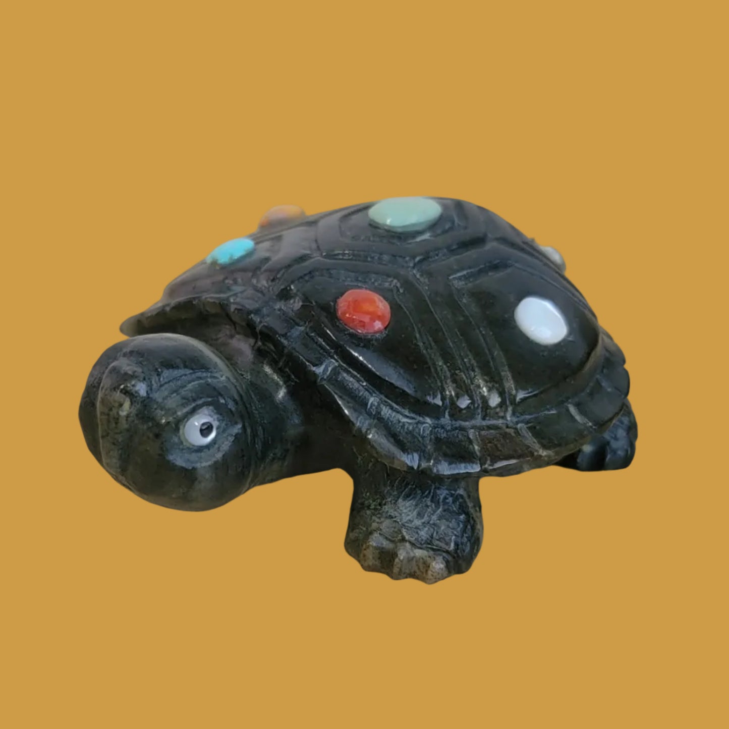 Beautiful Bloodstone Sea Tortoise w/Colorful dtone Inlay Zuni Fetish