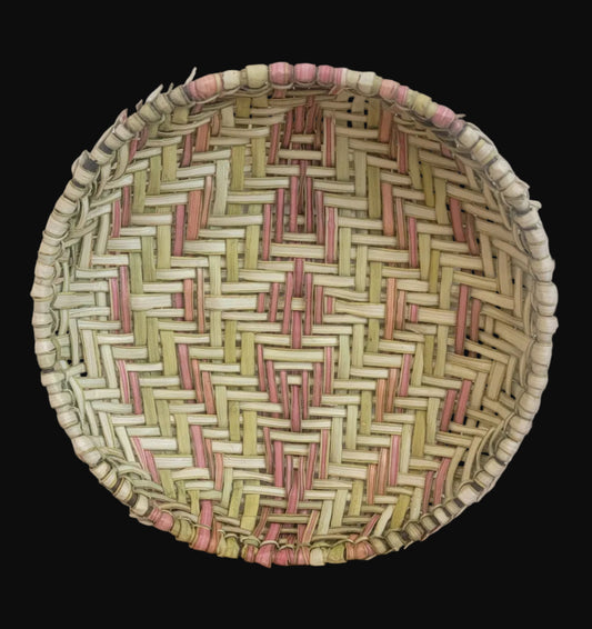 Bleached and Vegetable Dyed Traditional Yucca Hopi Sifter Basket Indian Baskets