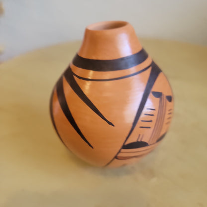 Carla Nampeyo Hopi Pueblo Pottery Vase