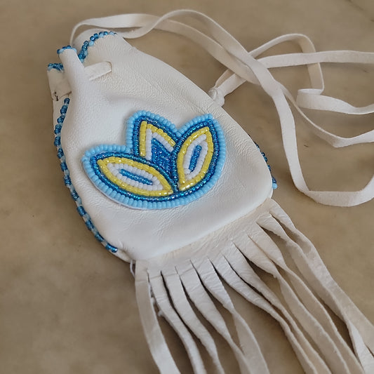 "Pawn" Beaded Pouch Indian Beadwork