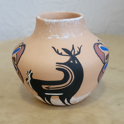 Tara Edaakie Zuni Pueblo Pottery w/ Deer and Butterfly Pattern