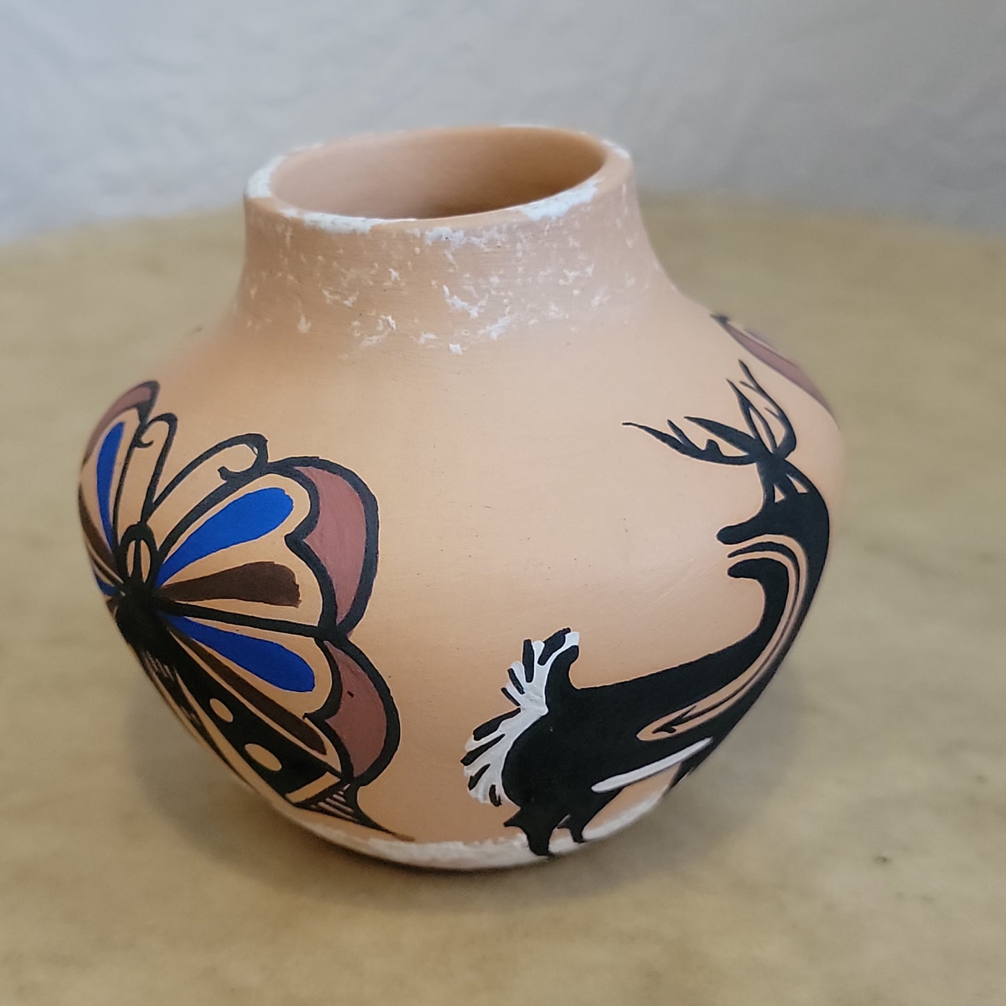 Tara Edaakie Zuni Pueblo Pottery w/ Deer and Butterfly Pattern