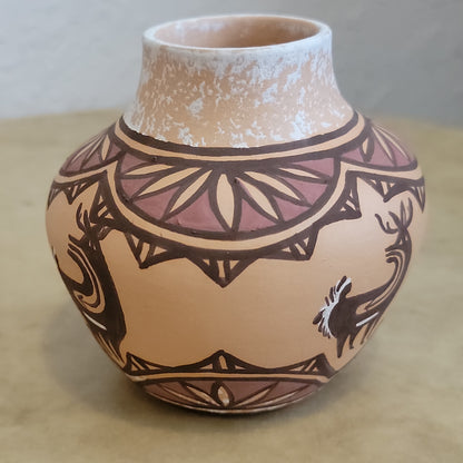 Tara Edaakie Quadruple Deer Pattern Zuni Pueblo Pottery